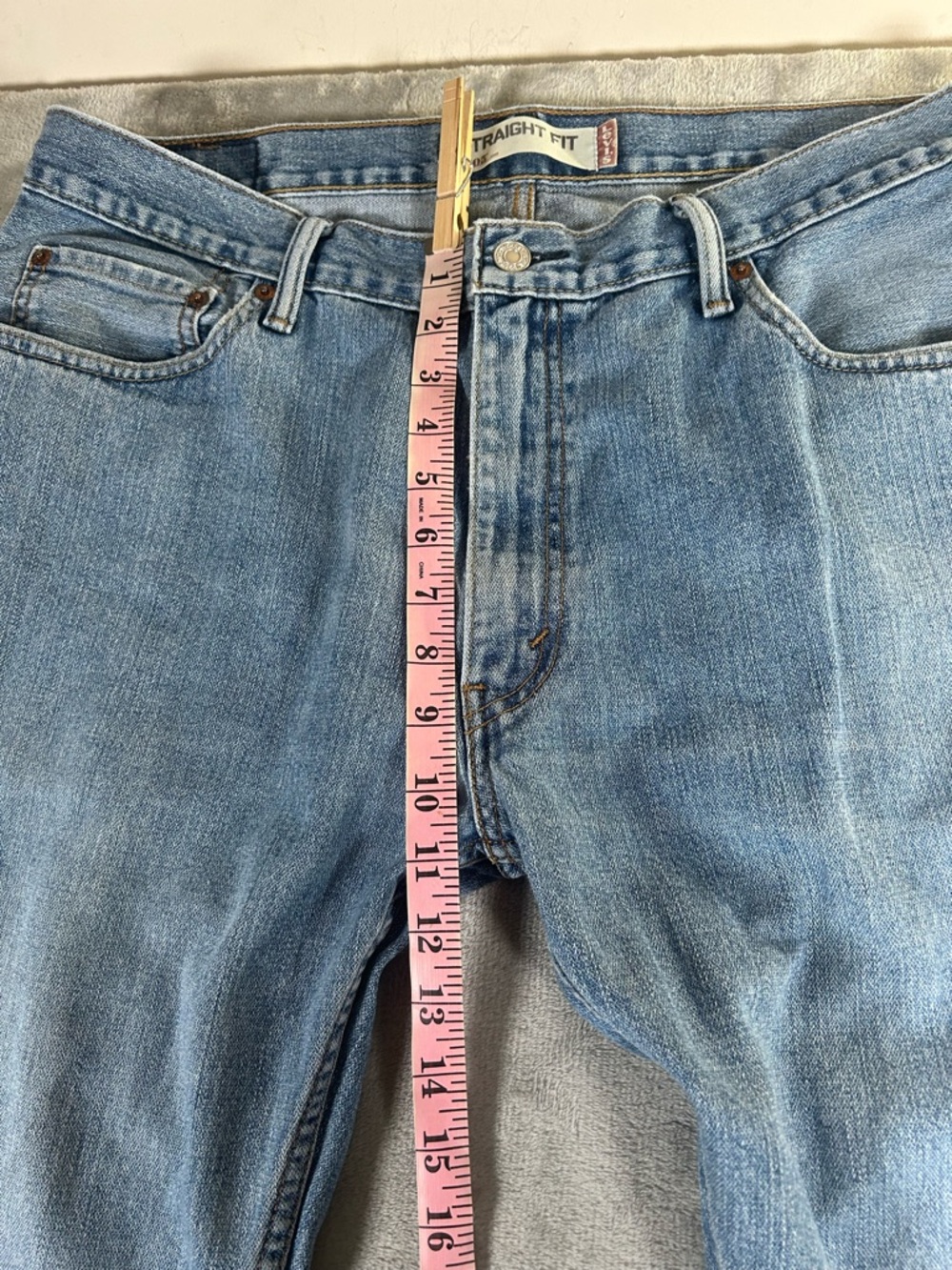 Levi’s 505 Men's Light Blue Straight-Leg Jeans - Picture 9 of 11